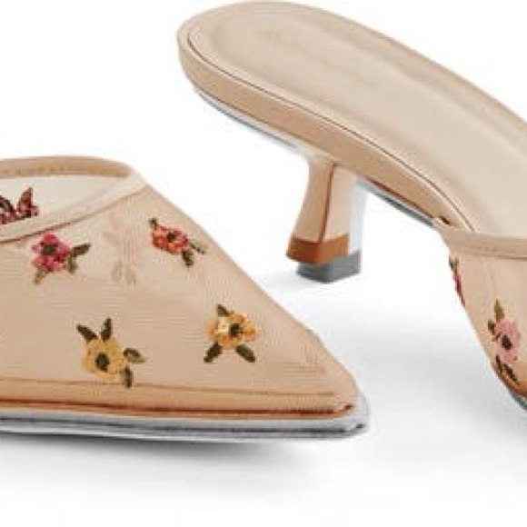 NWT! Reformation Wilda Pointed Toe Kitten Mule - Picture 5 of 10